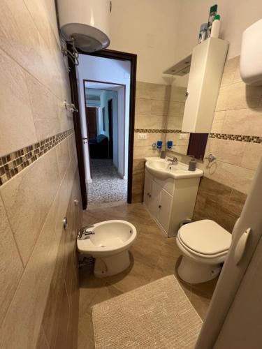 Bilik mandi di Casa vacanze Antico Mulino