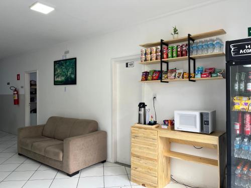 Dapur atau dapur kecil di Hotel Aconchegante