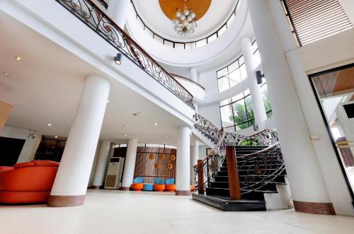 Φωτογραφία από το άλμπουμ του Central Place Hotel σε Samut Sakhon