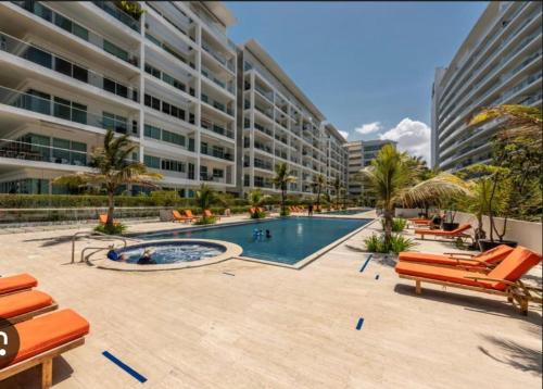 Bazén v ubytování Apartamento playa Morros 3 nebo v jeho okolí
