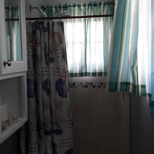 Ένα μπάνιο στο The Cozy Nook