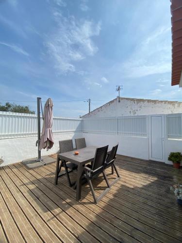 Sunny Aljezur da Viana, (Aljezur, Costa Vicentina)