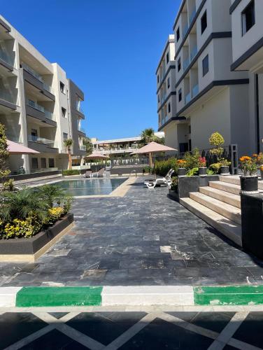 a swimming pool in the middle of a building at Mansouria Luxury Escape in Mohammedia