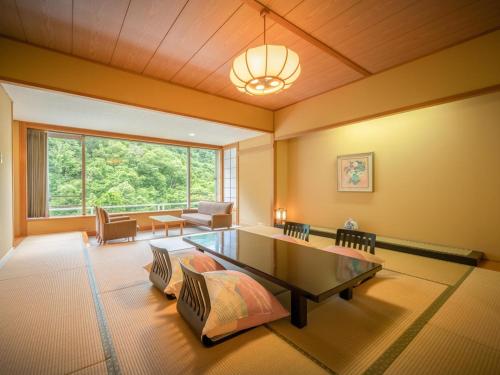 奥飯坂 穴原温泉 匠のこころ 吉川屋にあるシーティングエリア