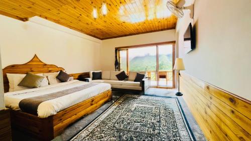 Manali Heritage Hotel - Best Selling Hotel in Manaliにあるベッド
