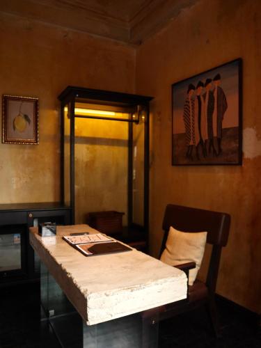 Imagen de la galería de DEMO Inn & Ine - Poetic Studio Stay, en Hanói