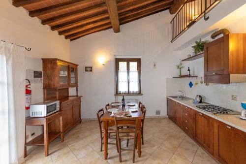 Η κουζίνα ή μικρή κουζίνα στο Borgo San Carlo