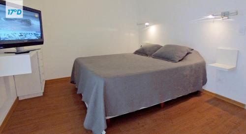 Μια τηλεόραση ή/και κέντρο ψυχαγωγίας στο Torre Alberti Apartments