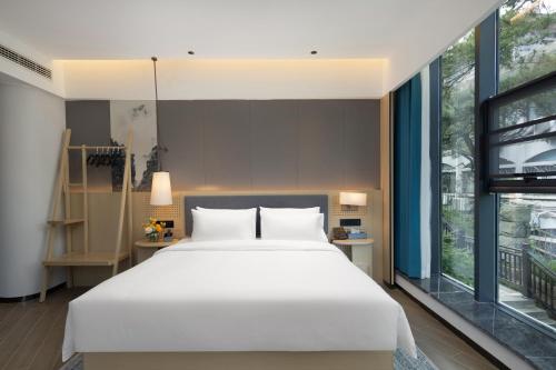 Gallery image of Tianhai Botang Hotel, Guling Street, Lushan Scenic Area in Jiujiang