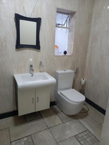 Koupelna v ubytování Bhattuta Halaal Mansion