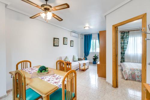 Gemütliche Wohnung 800 Meter von del Cura entfernt
