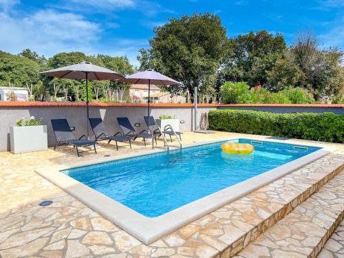 Villa Lara II with private pool