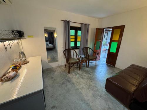 Dapur atau dapur kecil di Pagi Pagi villas