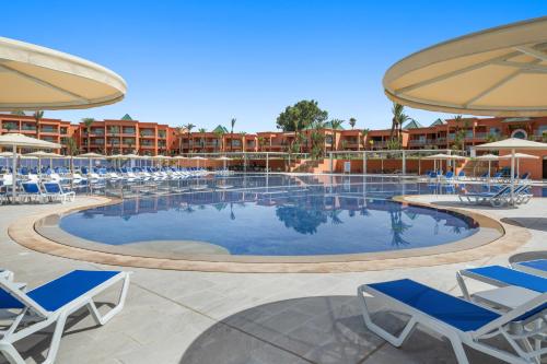 Πισίνα στο ή κοντά στο Pickalbatros SUNGO Club - All Inclusive