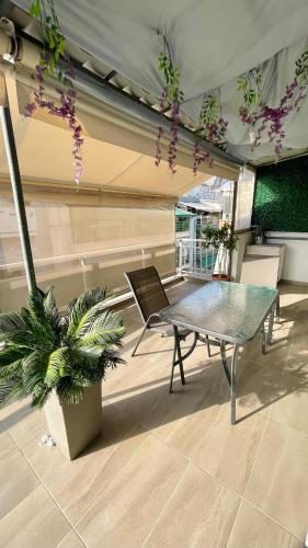 Christos urban oasis