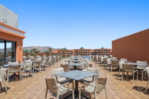Εστιατόριο ή άλλο μέρος για φαγητό στο Pickalbatros SUNGO Club - All Inclusive