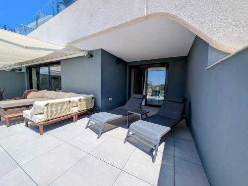 Oasis 325 Premium Apartment Sea & Mountains View photo 27