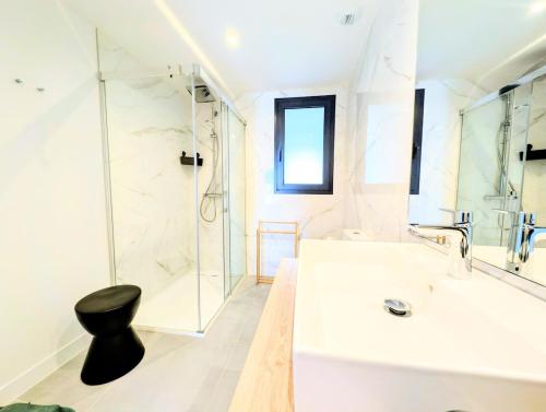 Oasis 325 Premium Apartment Sea & Mountains View photo 51
