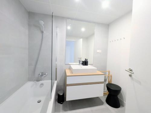 Oasis 325 Premium Apartment Sea & Mountains View photo 52