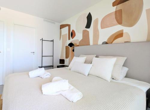 Oasis 325 Premium Apartment Sea & Mountains View photo 46