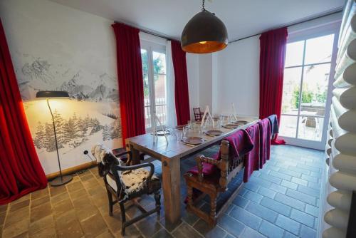 Ruang duduk di Chalet des Neiges Centre Megève