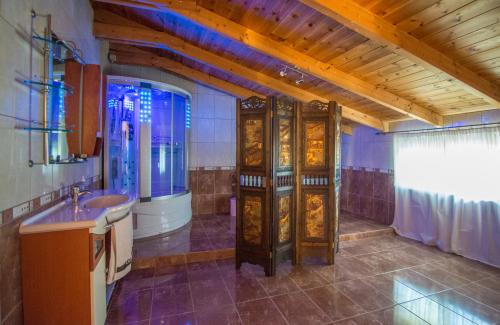 A bathroom at Elatia Villa