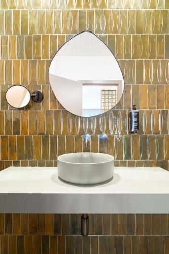 Limehome Sevilla Calle Pureza photo 53