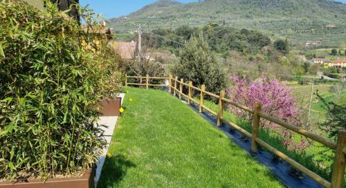 Nespecifikovaný výhled na hory nebo výhled na hory při pohledu z bed and breakfast