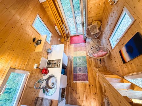 an overhead view of a kitchen in a tiny house at Centre Harmonia in Rennes-les-Bains