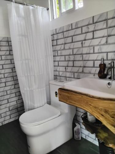 Phòng tắm tại Bohol Lovers Homestay in Anda Bohol nearby beach