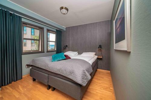 En eller flere senge i et værelse på Canyon Hotell