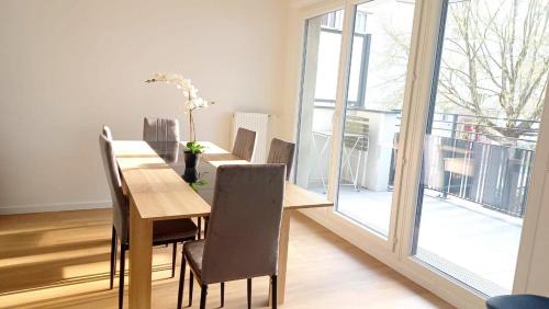 Φωτογραφία από το άλμπουμ του Belle Chambre Meublée, dans appart neuf de 3 CH σε Thiais