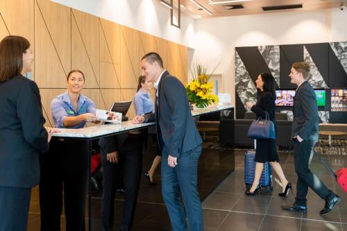 Гости Holiday Inn Sydney St Marys by IHG