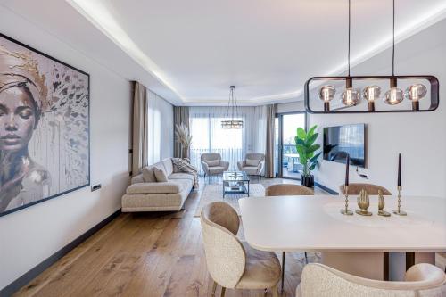 Χώρος καθιστικού στο Utopia suite Hotel 5 star