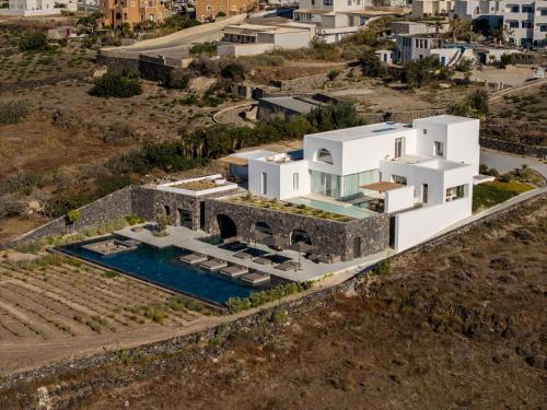 Charisma Estate