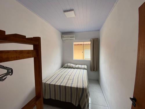 Postel nebo postele na pokoji v ubytování cód 128 - Apartamento á 300 m do Mar