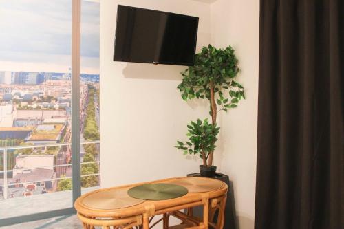 Small Cozy Studio near Montparnasse Station
