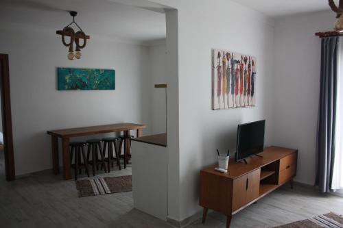 Μια τηλεόραση ή/και κέντρο ψυχαγωγίας στο Granma Butik&Apart Otel
