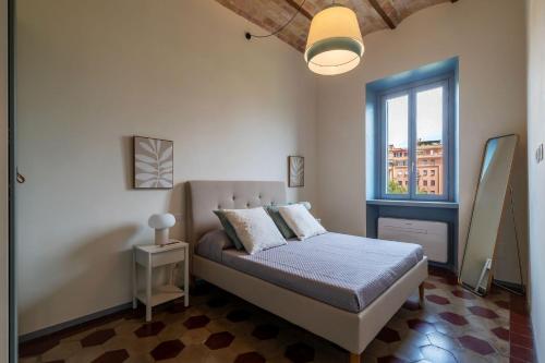 GuestHost - Elegant Apartment Testaccio Roma