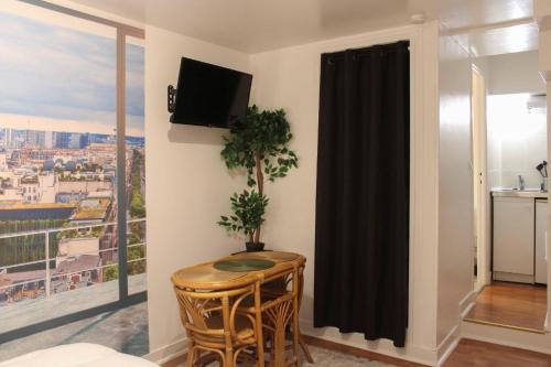 Small Cozy Studio near Montparnasse Station