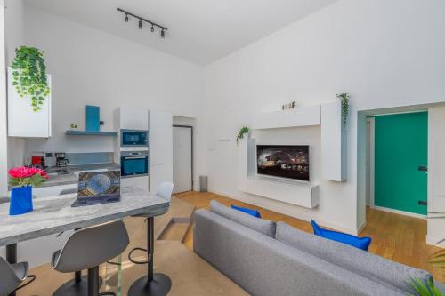Bold Corner - Authentic district close to Center