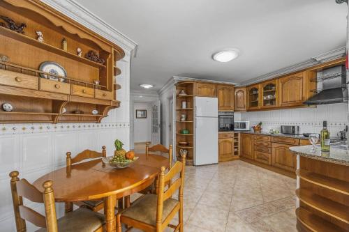 Villa Quinta da Vinha by Villa Plus