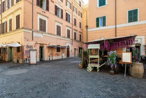 Margherita Flat