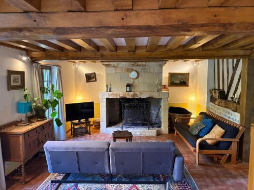 Khu vực ghế ngồi tại Gîte picturesque de 4 chambres, Pays d'Auge