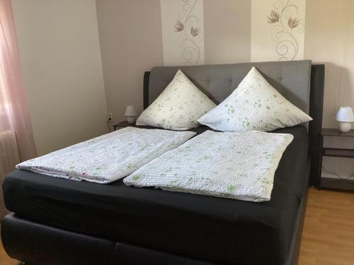 Postel nebo postele na pokoji v ubytování Ferienwohnung Zuckelberg
