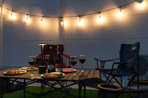 The Sheem Hotel - Movie BBQ for family 8 ppl