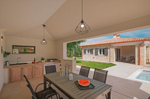 Villa Monte in Breg (Haus für 6 Personen)