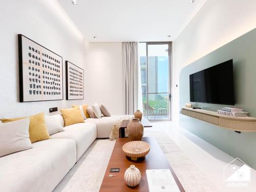 Exclusive 1BR, Modern Comfort & Prime Location