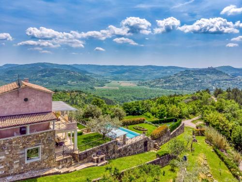 Villa Pasini in Livade - Haus für 8 Personen