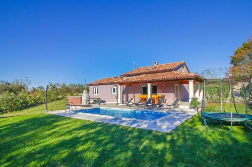 Villa Mate in Kuhari - Haus für 8 Personen